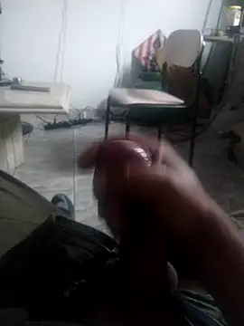 Snapshot of Jamasssss chatting on December 17, 9:37 am Jamasssss online show from December 17, 9:37 am