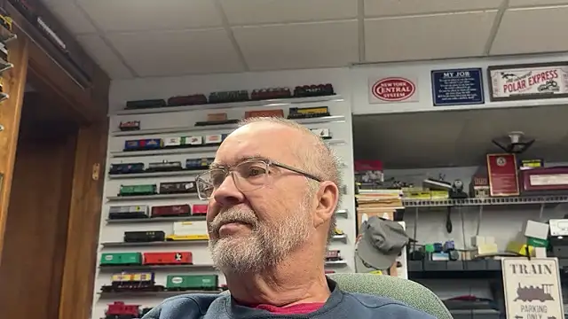 Snapshot of Jcaspen chatting on February 14, 2:14 pm Jcaspen online show from February 14, 2:14 pm