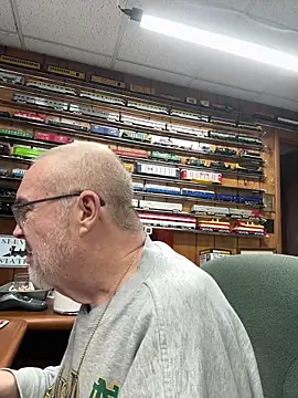 Jcaspen online show from March 29, 1:22 pm