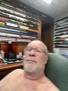 Jcaspen online show from April 13, 1:27 pm