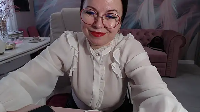 Snapshot of Arisa5000 chatting on February 1, 11:10 am Arisa5000 online show from February 1, 11:10 am