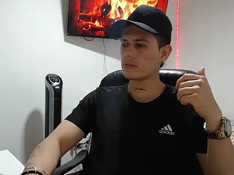 Mylo smit online show from October 12, 4:33 am
