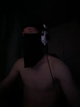 suicdemask online show from November 18, 9:52 pm