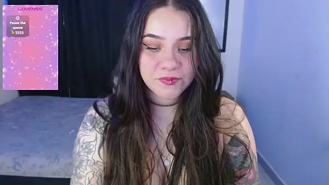 sky myers  online show from November 18, 8:13 pm