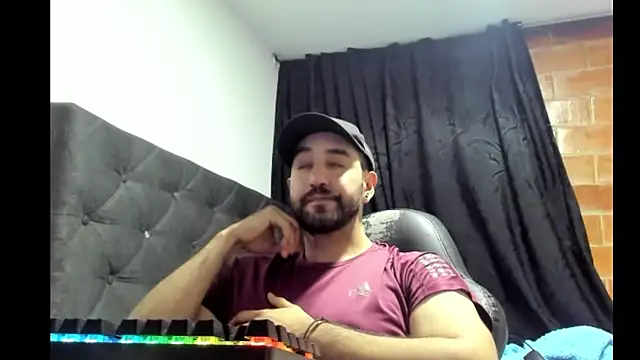 coolfriki online show from February 9, 12:58 am