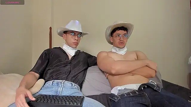 HeyJake  online show from October 31, 6:20 pm