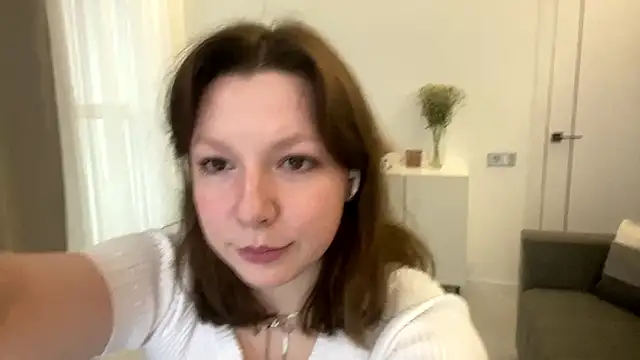 Snapshot of TamekiaSamii chatting on December 3, 7:05 am TamekiaSamii online show from December 3, 7:05 am