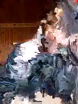 Snapshot of kun-love chatting on December 4, 5:28 am kun-love online show from December 4, 5:28 am