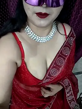 Snapshot of janvi_100 chatting on November 7, 4:07 pm janvi 100 online show from November 7, 4:07 pm