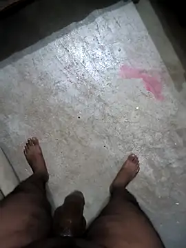 Bull For Cuckold Realmeet online show from November 2, 2:52 pm