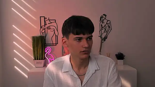 Snapshot of rico_steel chatting on October 13, 8:36 am rico steel online show from October 13, 8:36 am