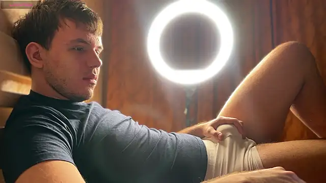 mynameischris online show from March 5, 3:19 pm