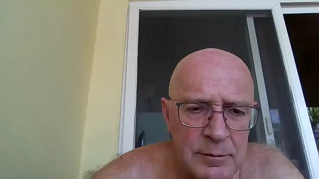 Snapshot of rudy-kralik chatting on December 22, 3:53 pm rudy-kralik online show from December 22, 3:53 pm