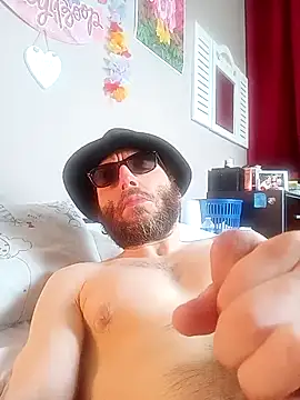 padrecoco online show from October 23, 9:08 am