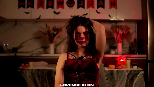 AmmieGerber online show from October 31, 2:12 am