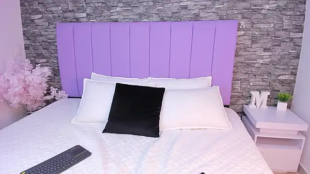 sabrina f0xx online show from March 2, 5:31 pm