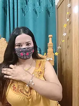 Beauty Queen Soniya online show from April 18, 6:23 pm