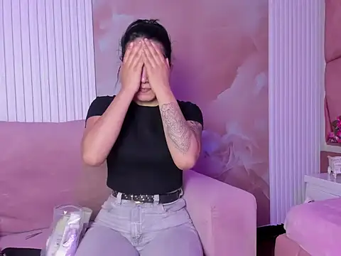 Gisell Squirt  online show from April 5, 1:52 pm