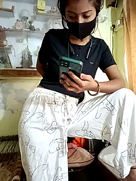 Snapshot of Payal_G chatting on October 17, 2:37 am Payal G online show from October 17, 2:37 am