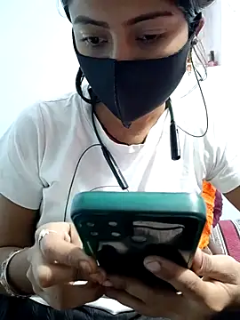 Snapshot of Payal_G chatting on November 25, 3:28 am Payal G online show from November 25, 3:28 am