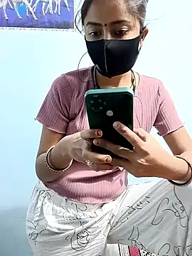 Payal G online show from December 17, 3:29 pm