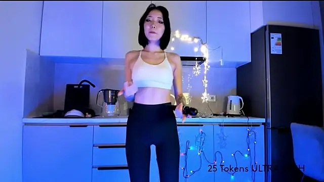 ninamini online show from December 1, 1:05 pm