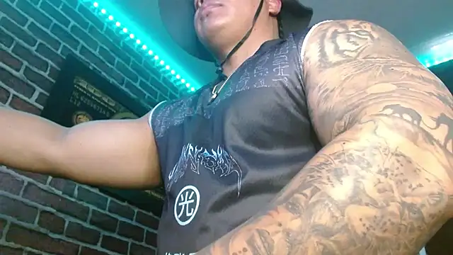 jordan bigcock  online show from November 30, 6:45 pm