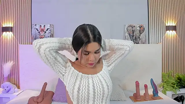 TianaGlow44 online show from March 25, 7:42 pm