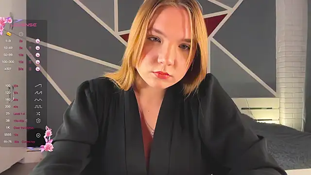 RebeccaEglitis online show from December 16, 4:56 pm