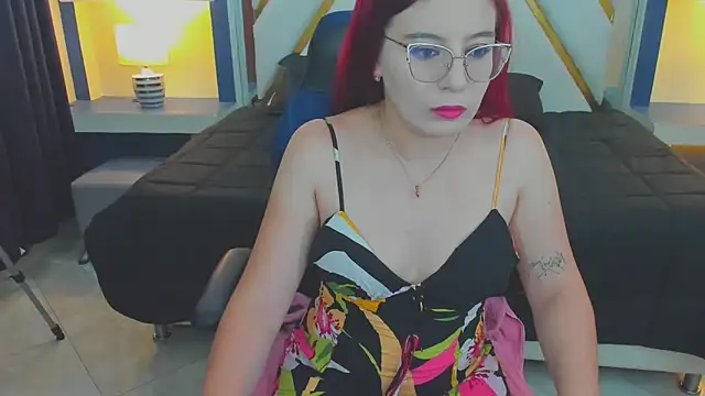 Snapshot of allison_mc chatting on November 13, 4:22 am allison mc online show from November 13, 4:22 am