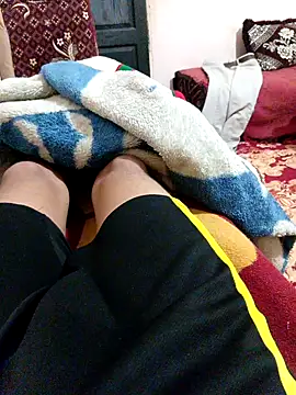 Snapshot of latarak321 chatting on November 13, 10:30 pm latarak321 online show from November 13, 10:30 pm