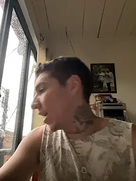 Snapshot of davidxxx_2012 chatting on October 15, 10:32 pm davidxxx 2012 online show from October 15, 10:32 pm