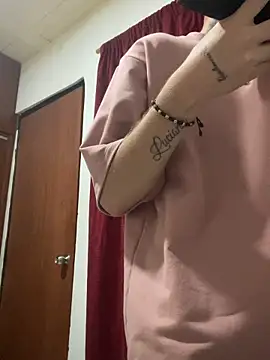 Snapshot of davidxxx_2012 chatting on October 23, 9:35 pm davidxxx 2012 online show from October 23, 9:35 pm