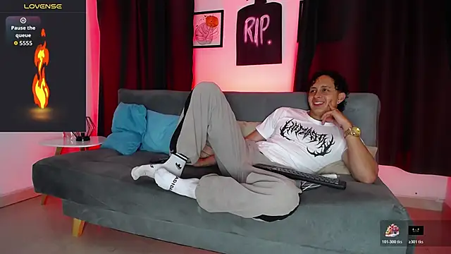 spike spigell online show from October 30, 4:47 am