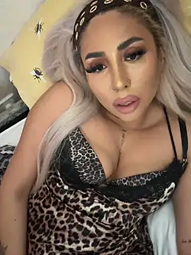 zara bellexx online show from March 3, 3:18 pm