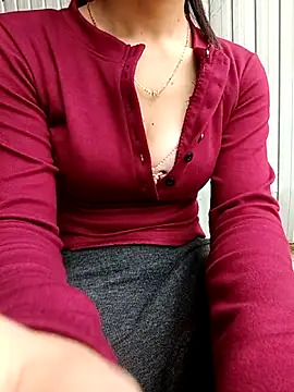 Snapshot of Sexynice_baby chatting on December 3, 12:51 am Sexynice baby online show from December 3, 12:51 am