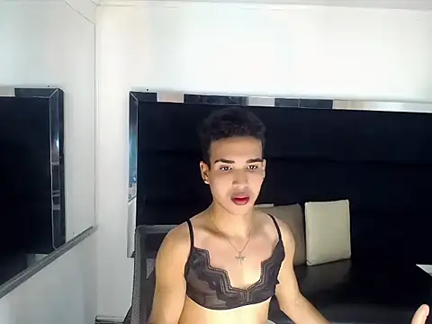 Snapshot of Marcuszion_XX chatting on October 14, 7:58 pm Marcuszion XX online show from October 14, 7:58 pm