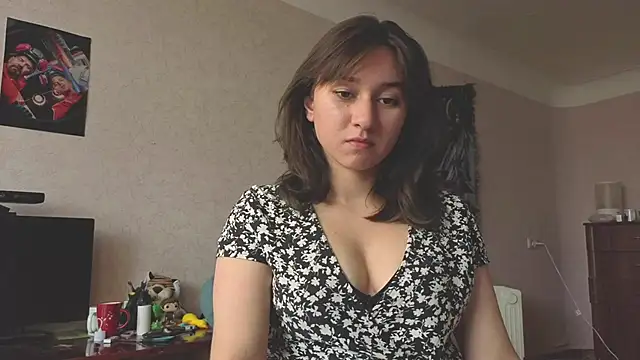 MiaLovelyOne online show from May 16, 10:36 am