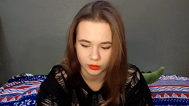 QuiveredFrown online show from October 15, 11:21 am