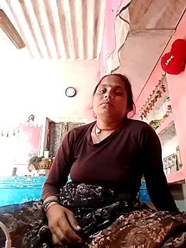 Snapshot of Rekhaji34 chatting on October 12, 5:50 am Rekhaji34 online show from October 12, 5:50 am