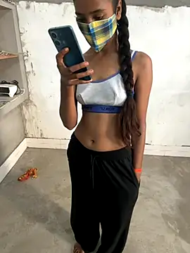 Snapshot of Rani_hot2 chatting on October 11, 7:29 am Rani hot2 online show from October 11, 7:29 am