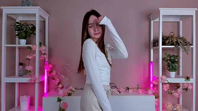 LittleCutieSandy online show from October 9, 3:15 am