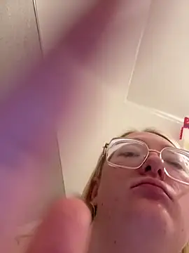 SashaMaexox online show from December 3, 6:39 pm