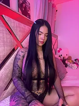 Snapshot of Kiity- chatting on November 18, 3:45 am Kiity- online show from November 18, 3:45 am