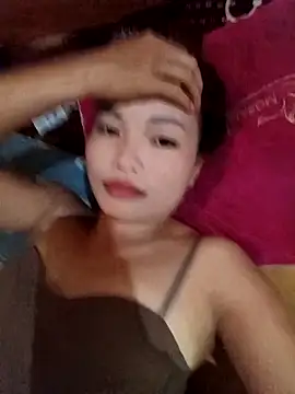 Snapshot of Rabbit-small chatting on October 16, 8:37 am Rabbit-small online show from October 16, 8:37 am