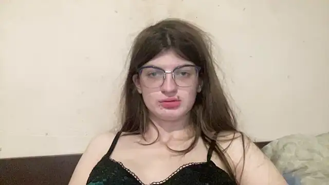 Snapshot of NikaXZimax chatting on November 30, 8:40 am NikaXZimax online show from November 30, 8:40 am