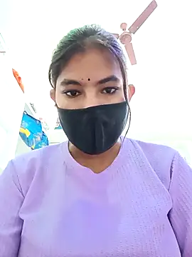 Hot radhaji online show from January 8, 10:39 am