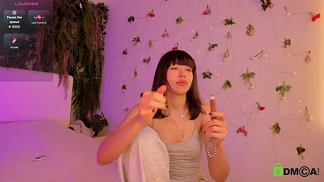 Black Jenny online show from March 29, 9:42 am