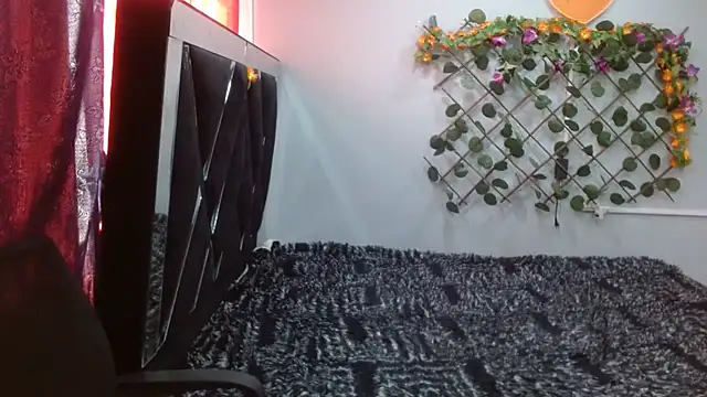 Melani ebony online show from March 14, 1:49 pm