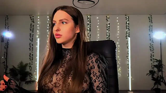 Alicia art  online show from November 12, 7:57 pm